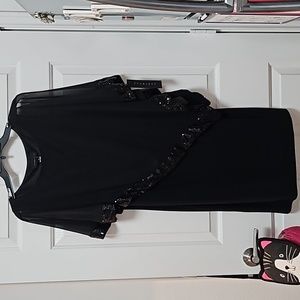 🖤NWT~Scarlett Sequin Flowy Trim Overlay Dress Size 8